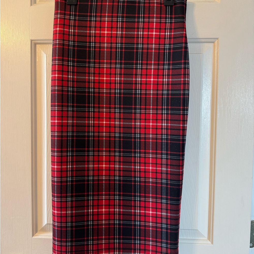 XOXO Red and Black Midi Pencil Skirt